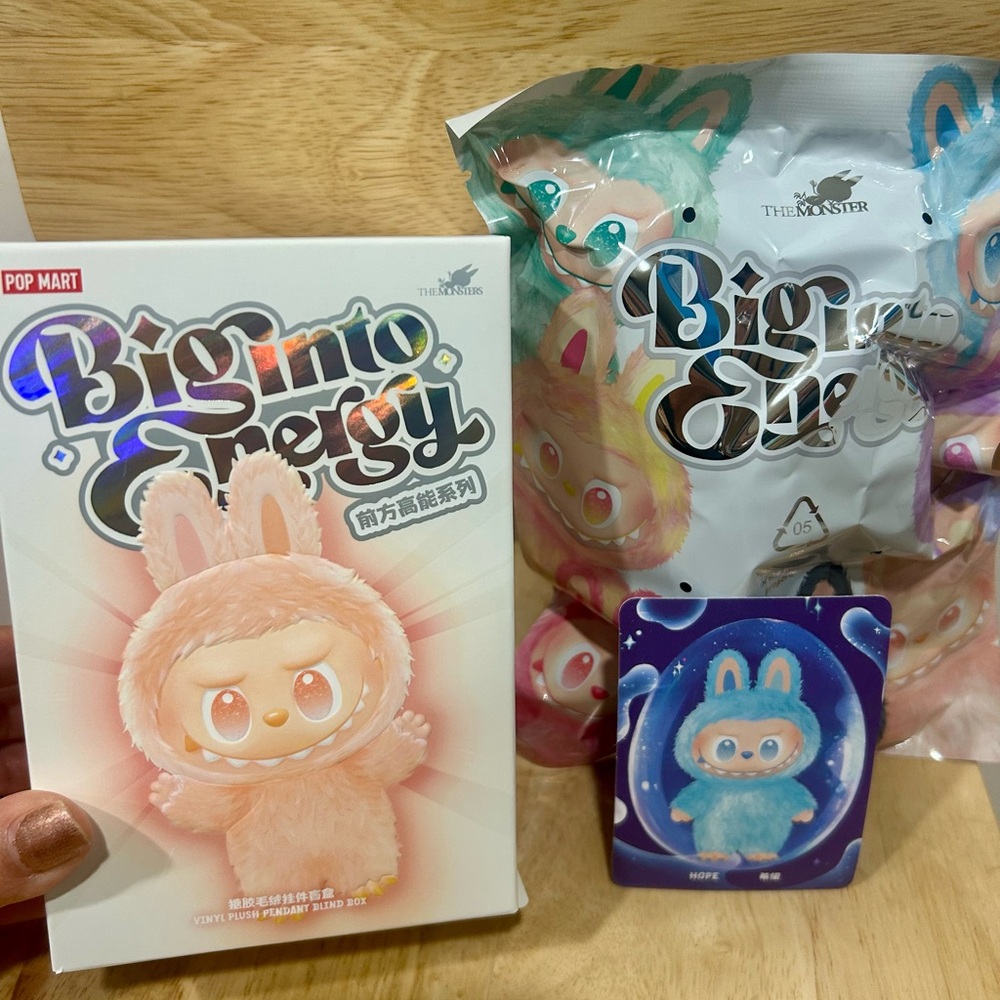 PopMart 100% Authentic Labubu Big Into Energy Series - Hope